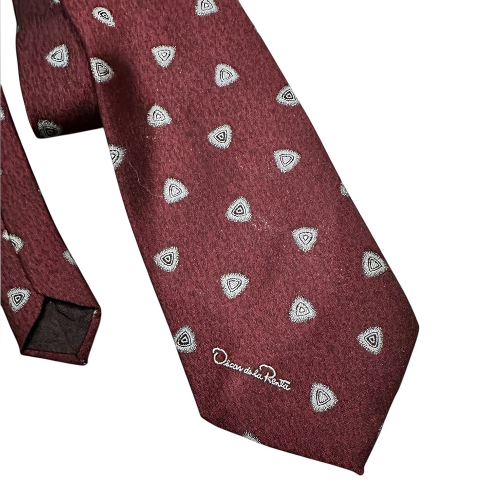 OSCAR DE LA RENTA Vintage Burgundy Designer Print Tie